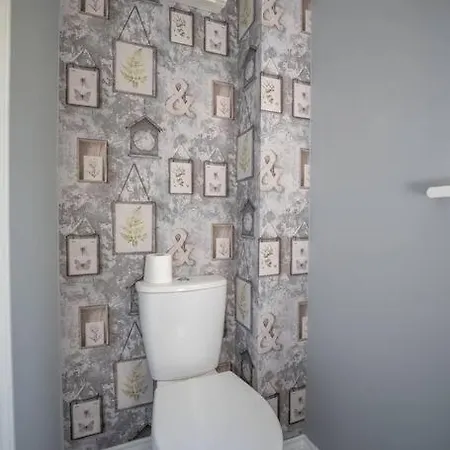 Hoskins House By Horizon 別荘