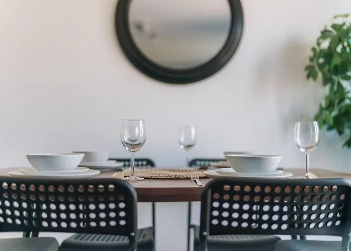 Hoskins House By Horizon *