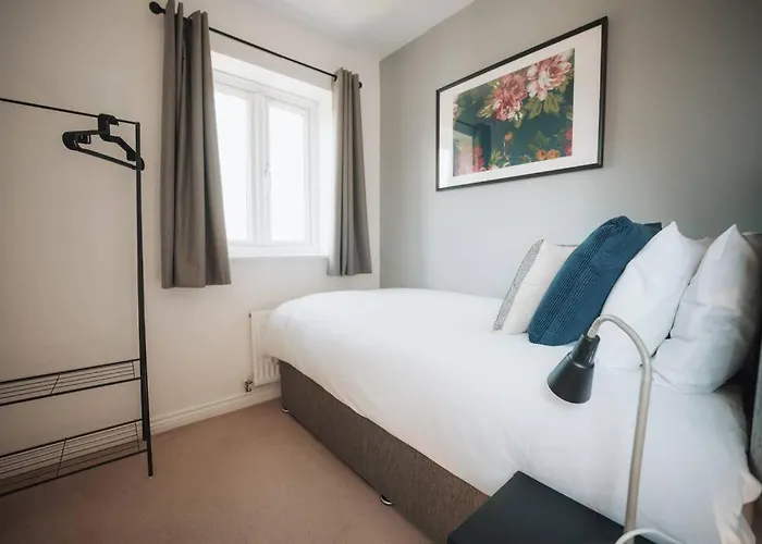 Hoskins House By Horizon Holiday home *