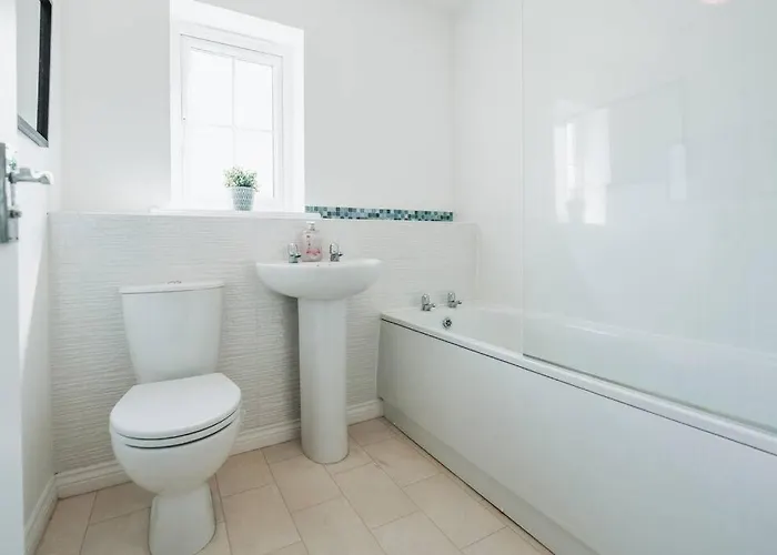 Holiday home Hoskins House By Horizon