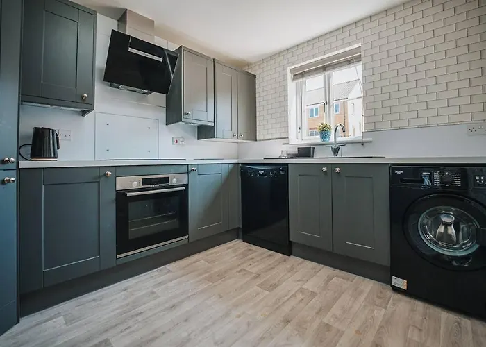 Hoskins House By Horizon Holiday home *