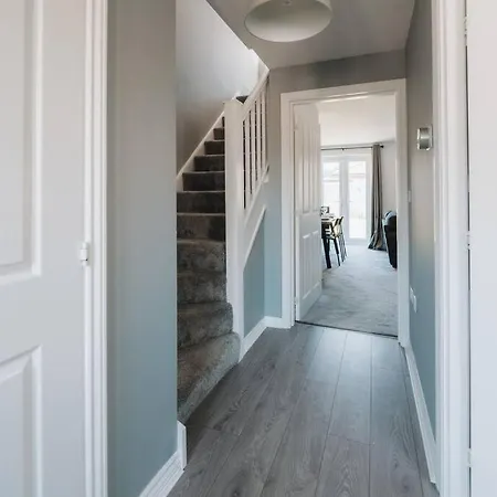 Hoskins House By Horizon